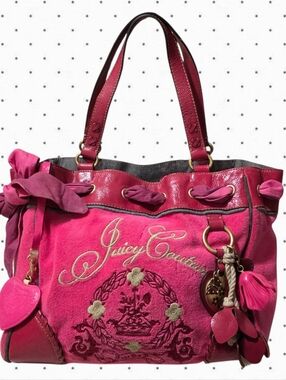 Juicy Couture project bag reworked vintage hot pink tote bag with heart mirror